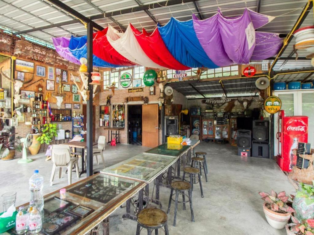 Oyo 999 Baan Pak Rom Ruen Hotel HHQ Exterior foto